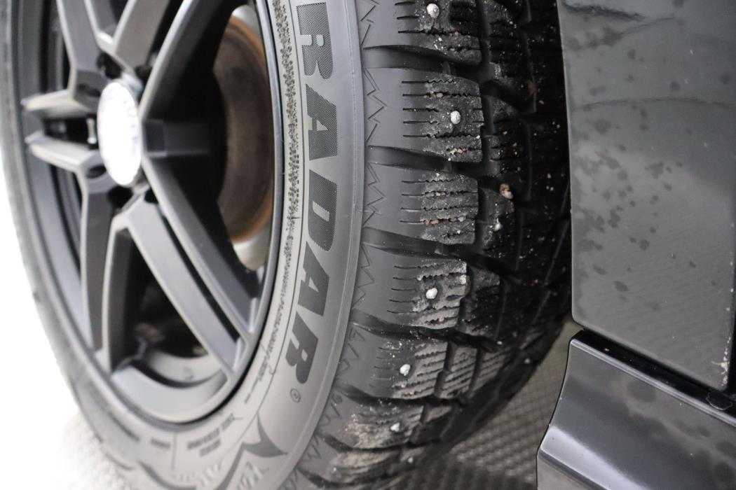 MERCEDES-BENZ B 2015