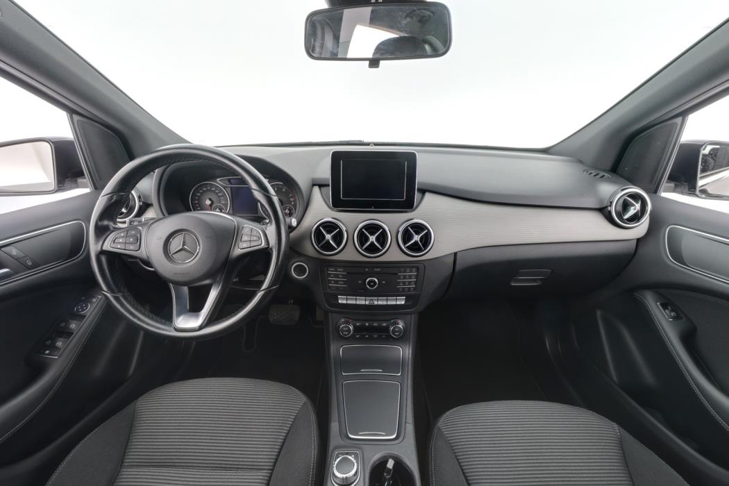 MERCEDES-BENZ B 2015