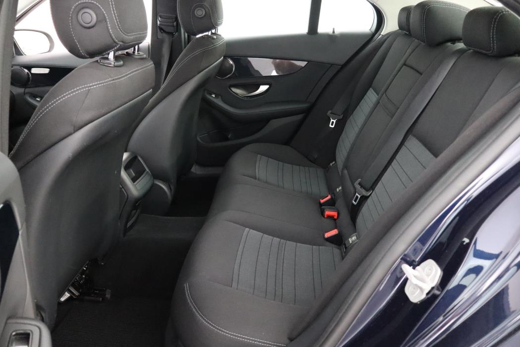 MERCEDES-BENZ C 2016