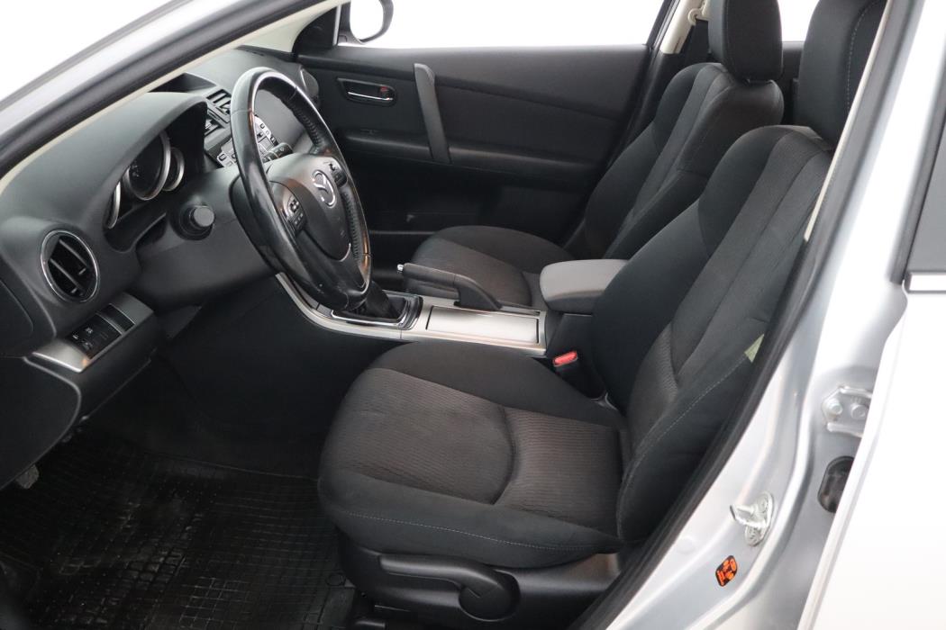 MAZDA Mazda6 2011