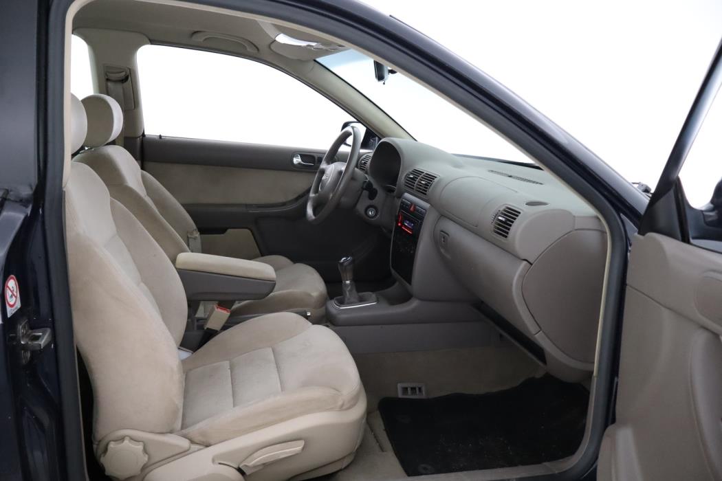 AUDI A3 2001