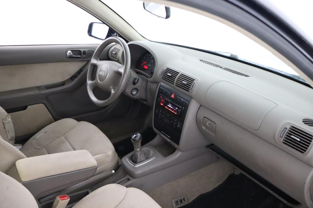 AUDI A3 2001