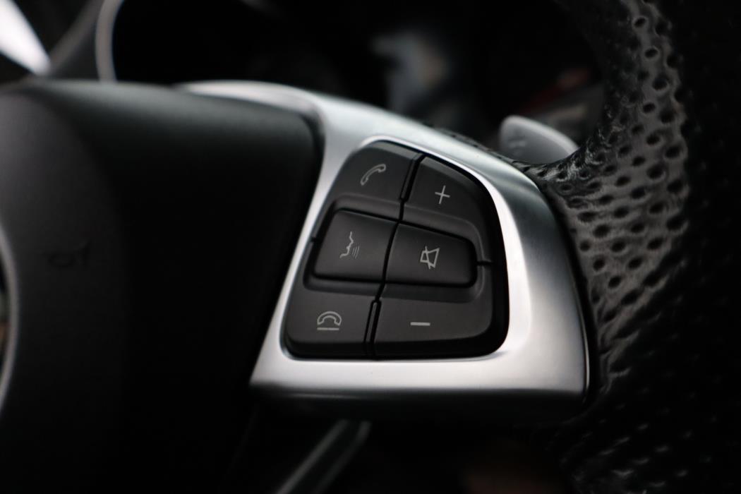 MERCEDES-BENZ GLC 2018