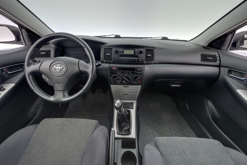 TOYOTA Corolla 2002