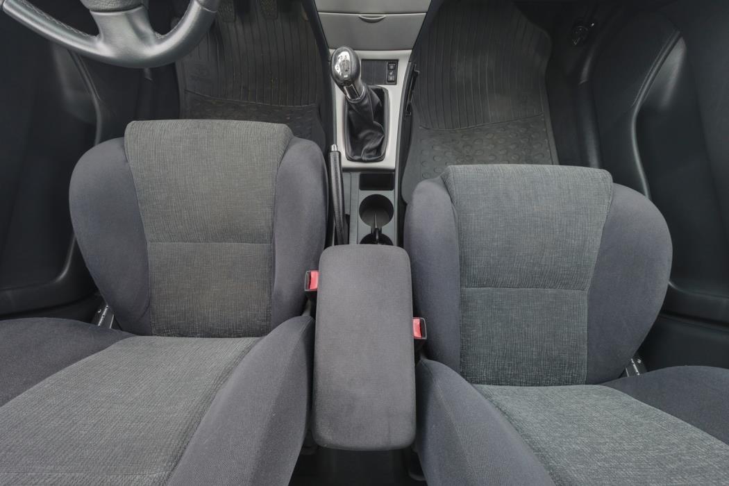 TOYOTA Corolla 2002