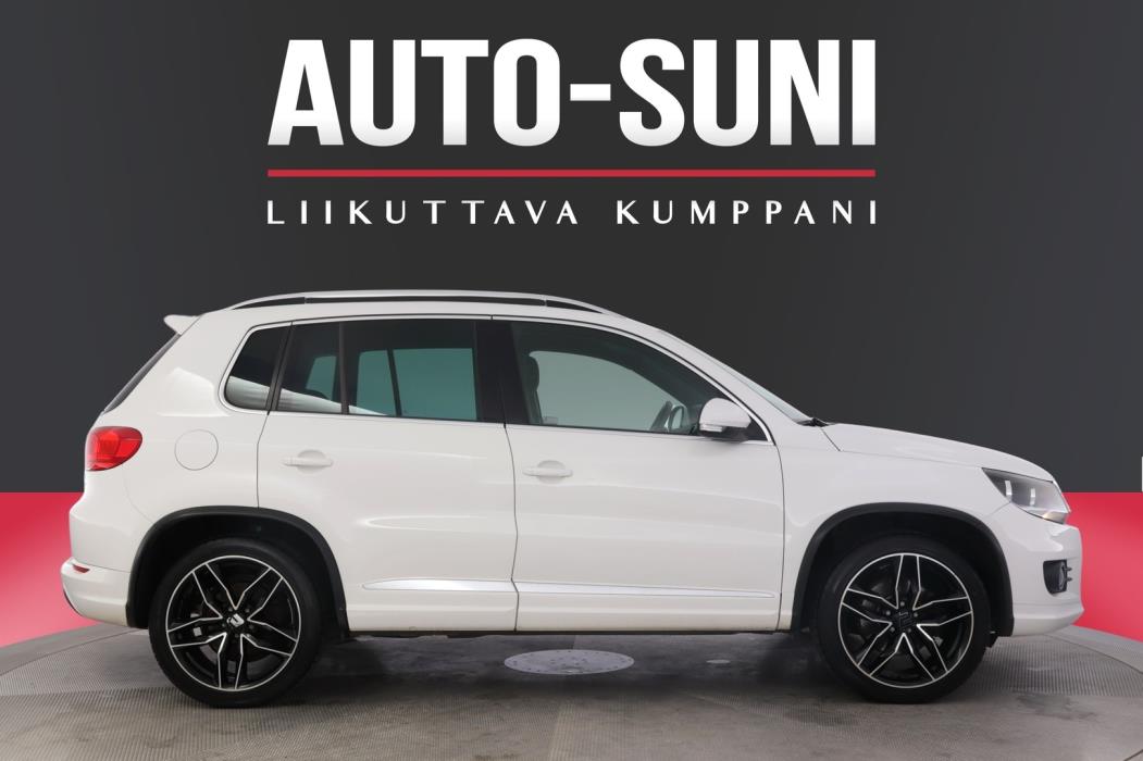 VOLKSWAGEN Tiguan 2013