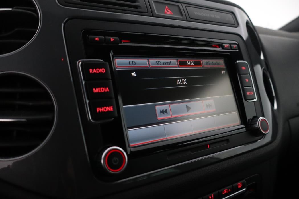 VOLKSWAGEN Tiguan 2013