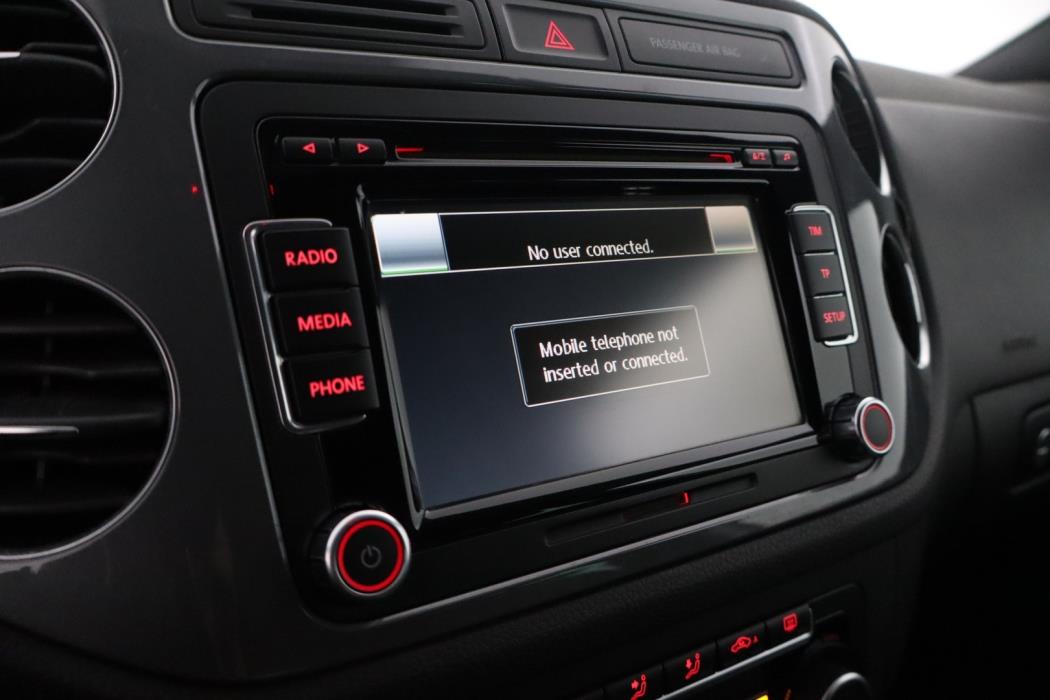 VOLKSWAGEN Tiguan 2013