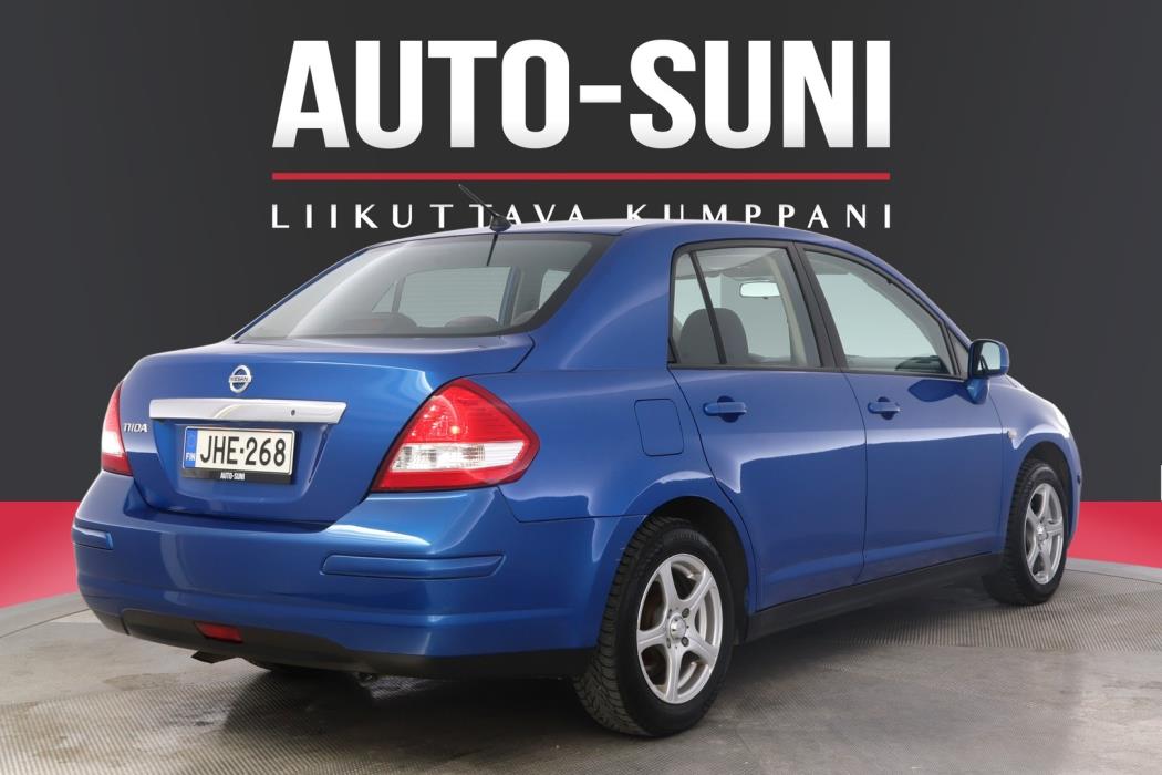 NISSAN Tiida 2007