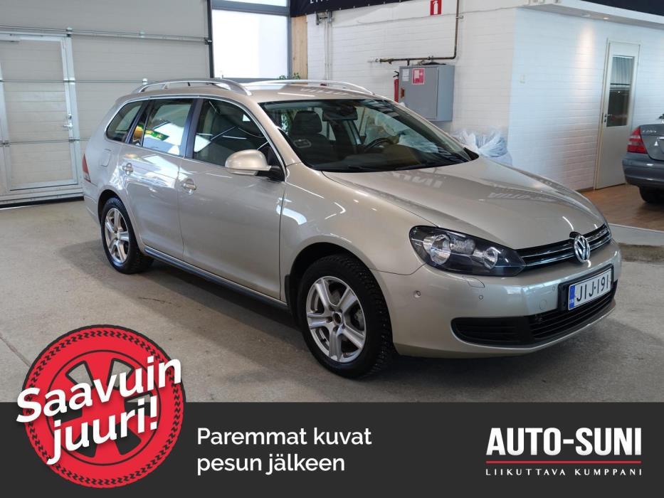 VOLKSWAGEN Golf 2012