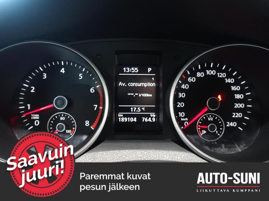 VOLKSWAGEN Golf 2012