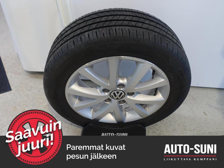 VOLKSWAGEN Golf 2012