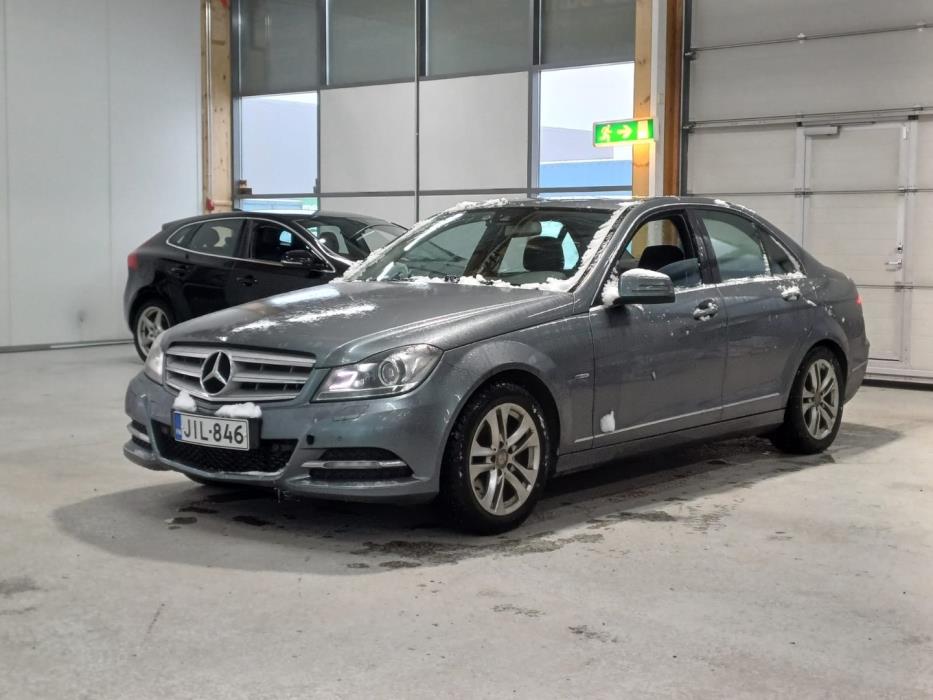 MERCEDES-BENZ C 2011