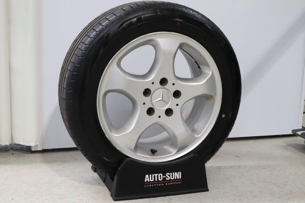 MERCEDES-BENZ C 2011