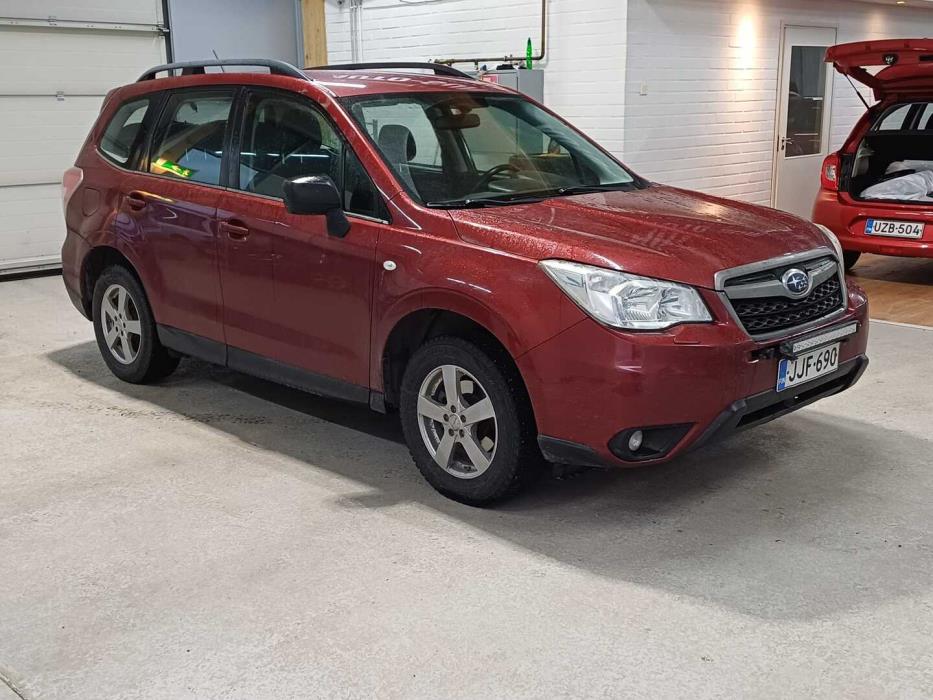 SUBARU Forester 2014