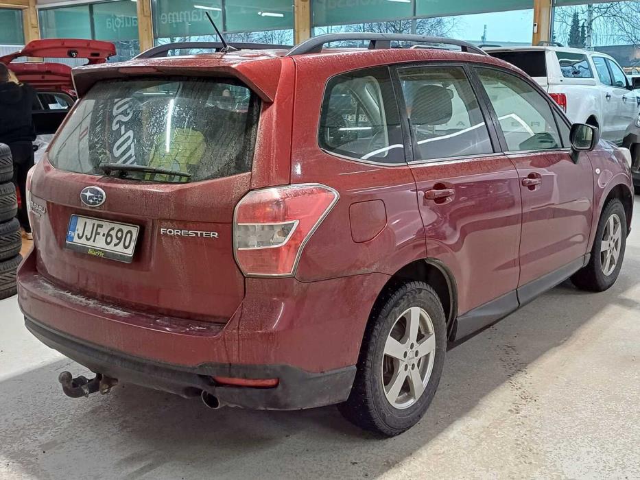 SUBARU Forester 2014
