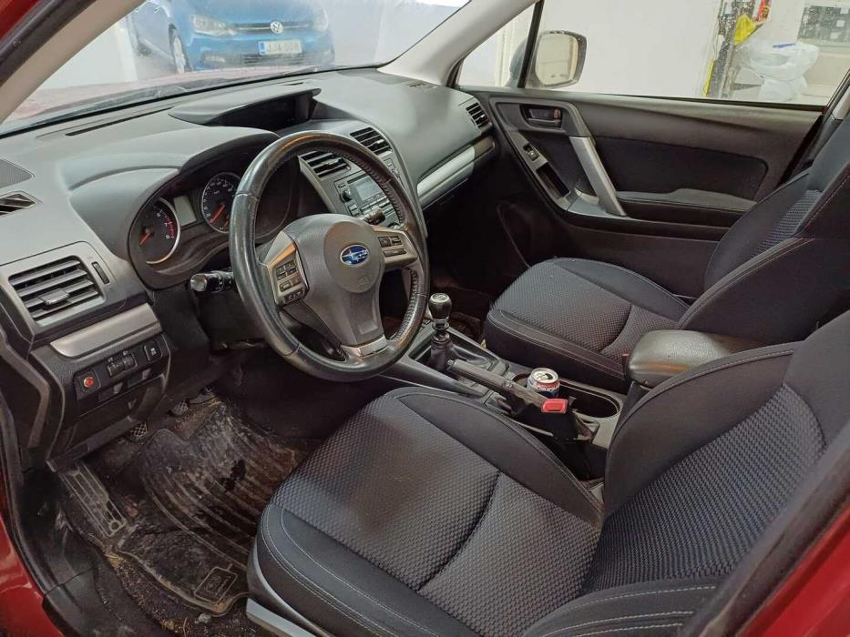 SUBARU Forester 2014