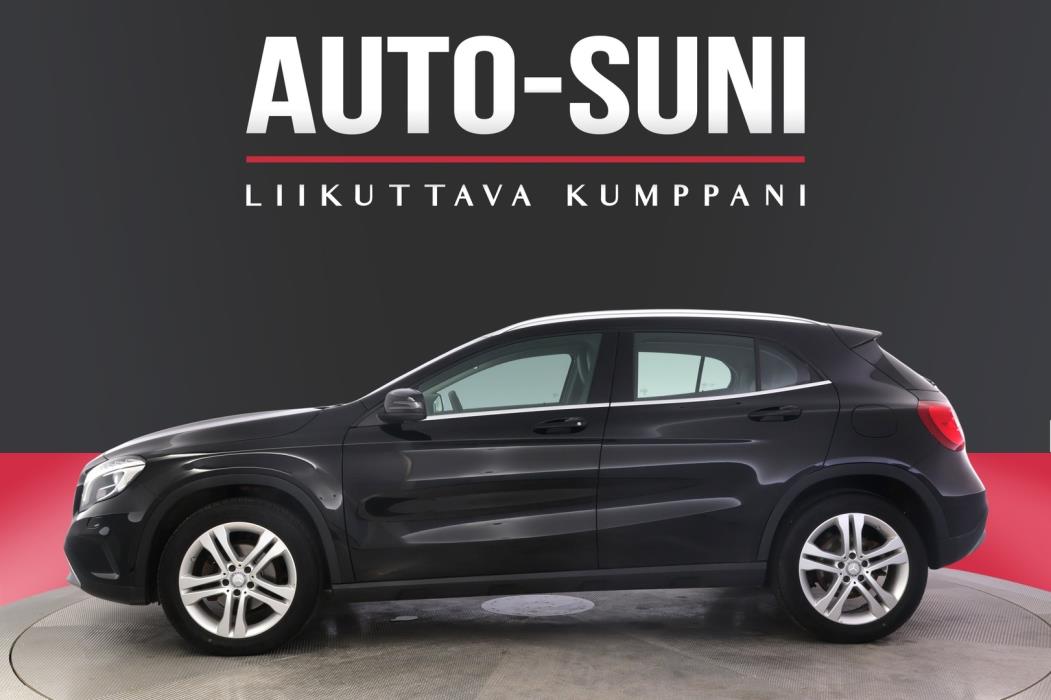 MERCEDES-BENZ GLA 2014