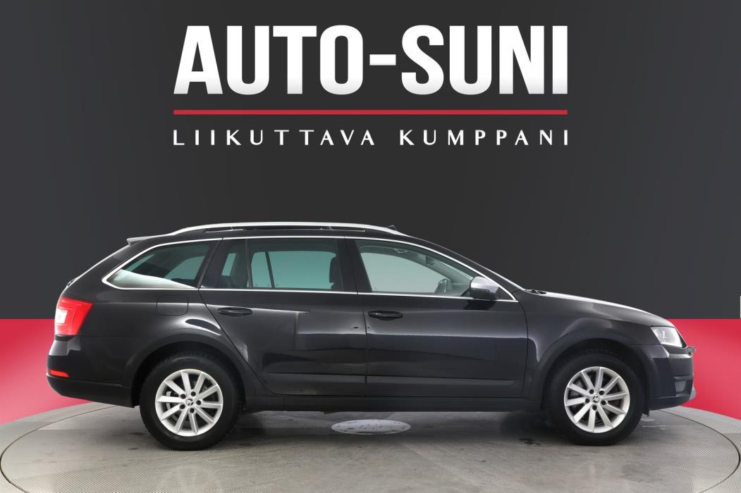 SKODA Octavia 2016