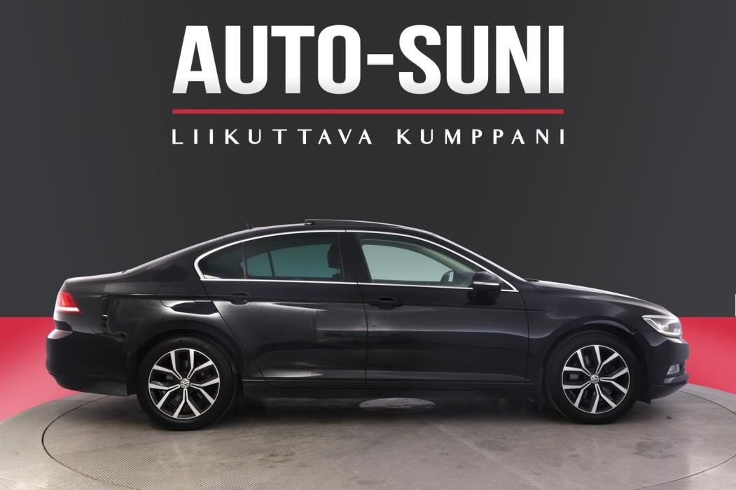 VOLKSWAGEN Passat 2018