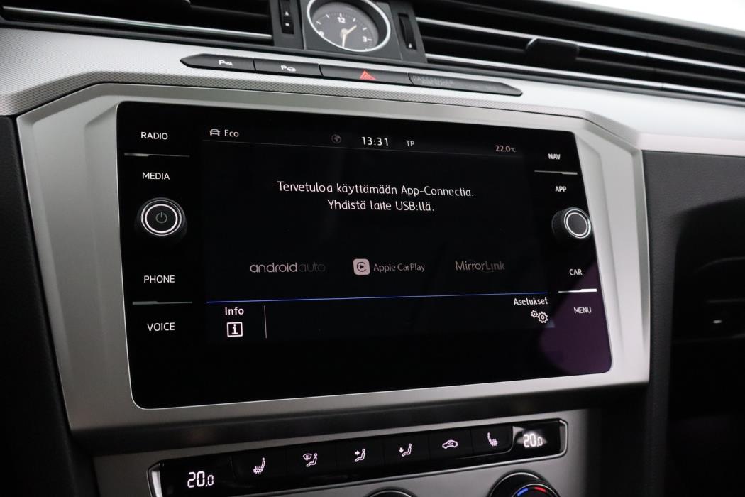 VOLKSWAGEN Passat 2018