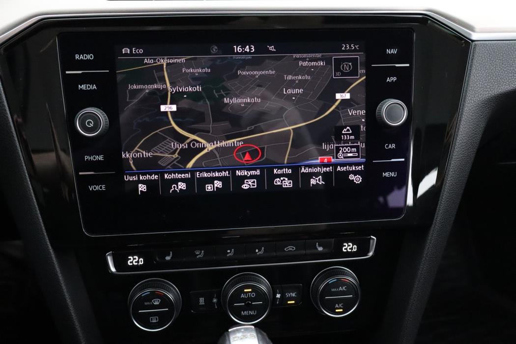 VOLKSWAGEN Passat 2018