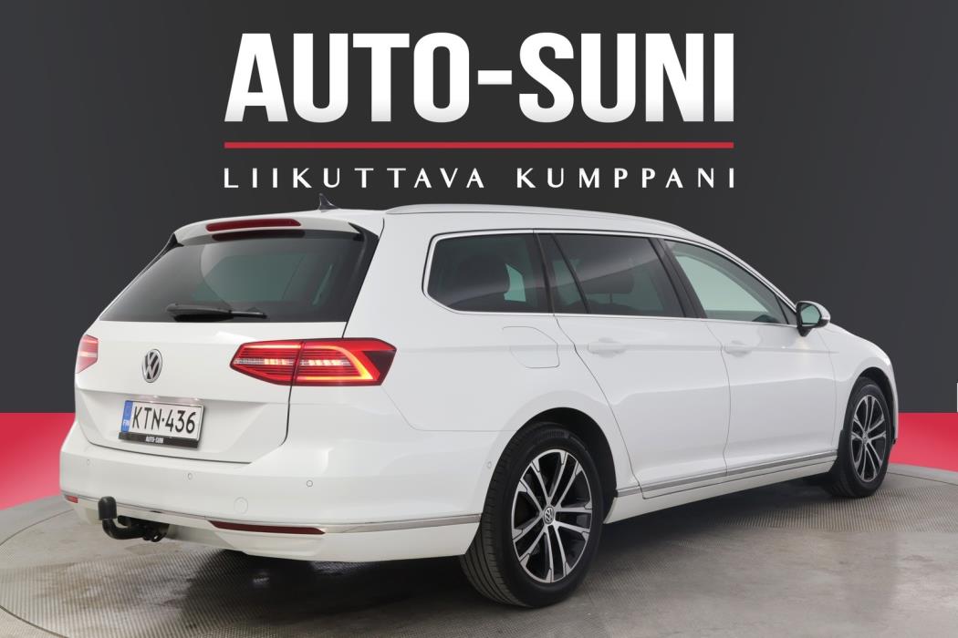 VOLKSWAGEN Passat 2018