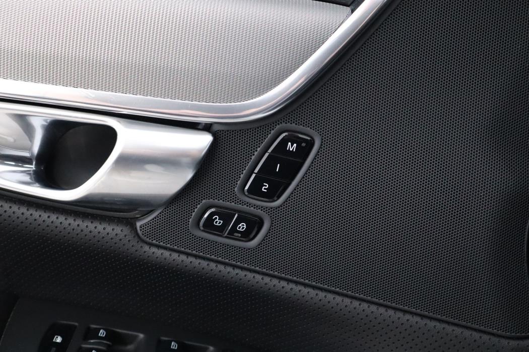 VOLVO V90 2018