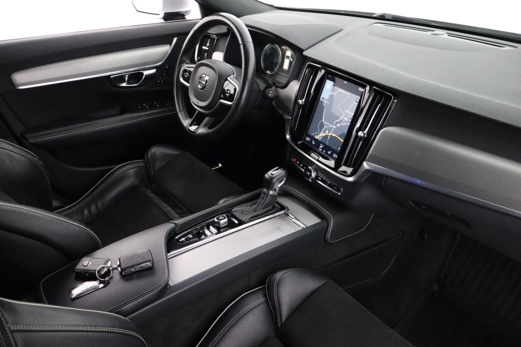 VOLVO V90 2018