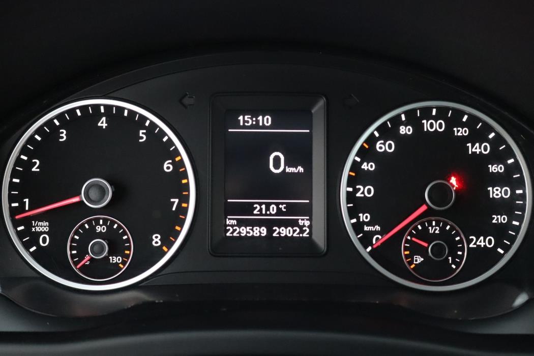 VOLKSWAGEN Tiguan 2013