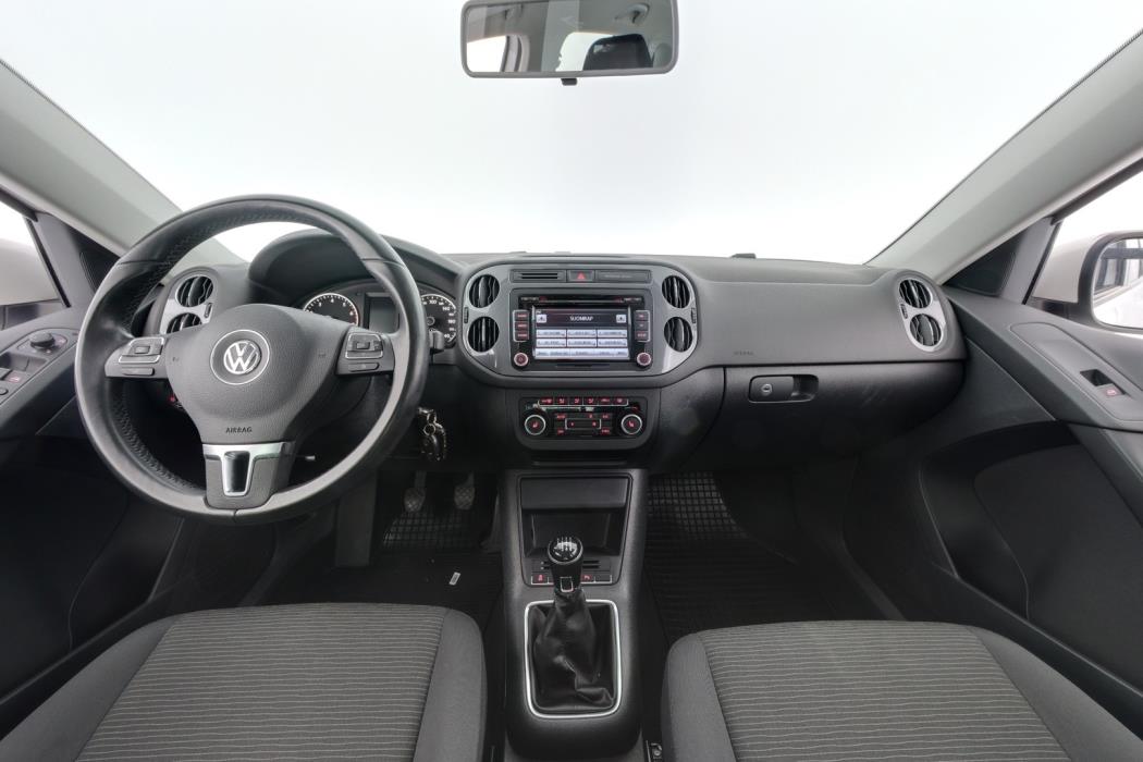 VOLKSWAGEN Tiguan 2013