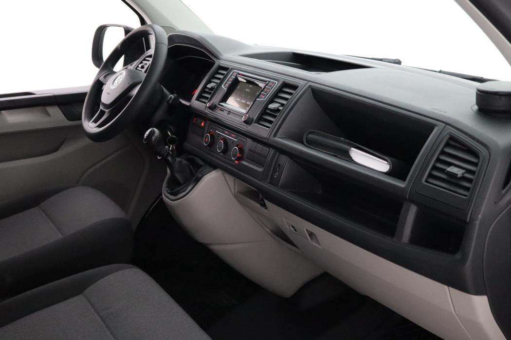 VOLKSWAGEN Transporter 2018