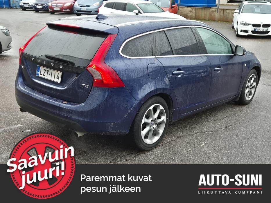 VOLVO V60 2012
