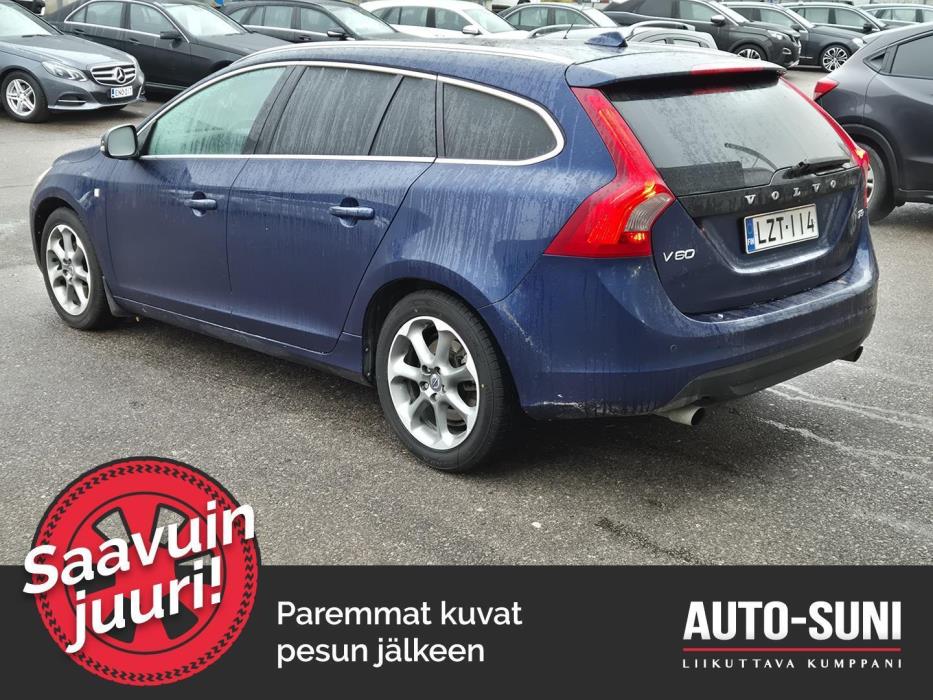 VOLVO V60 2012