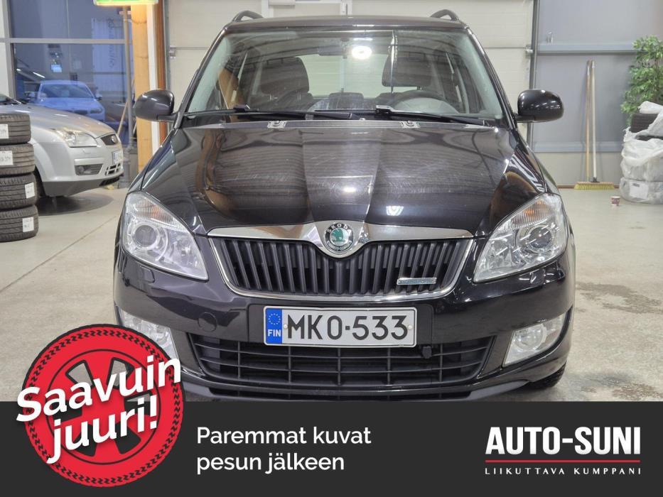 SKODA Fabia 2012