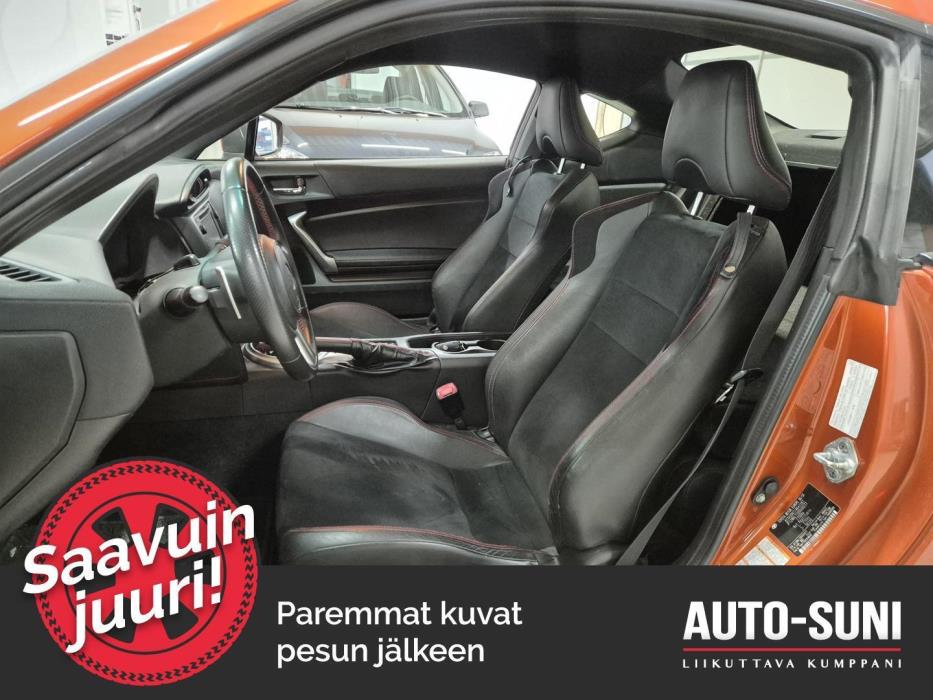 TOYOTA GT86 2013