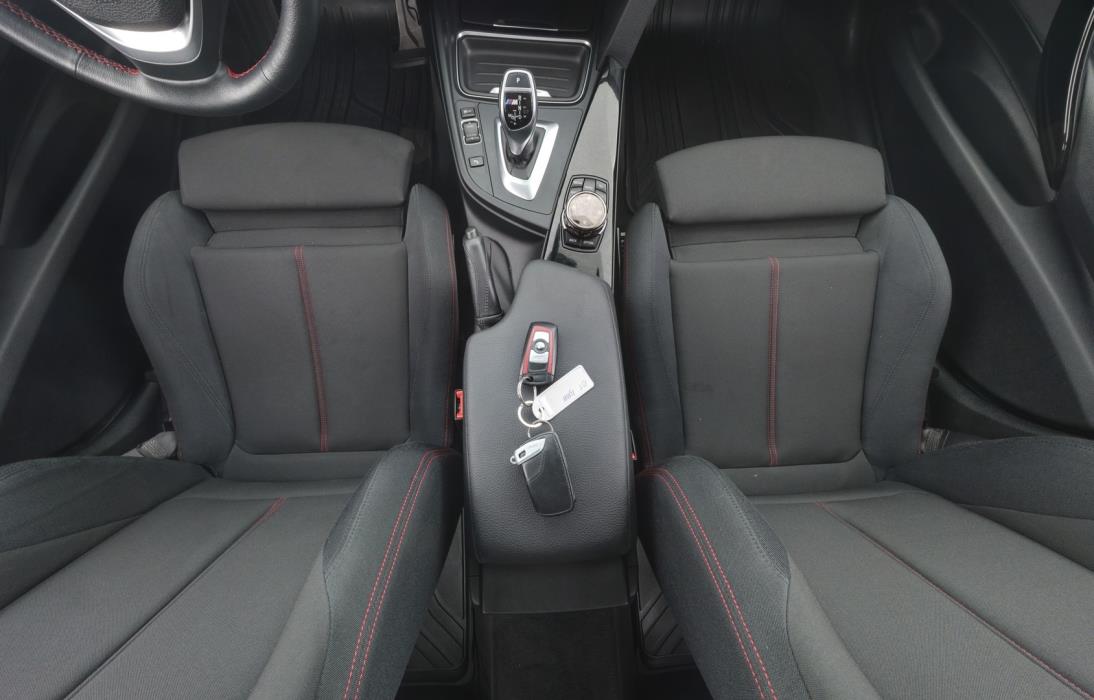 BMW 320 Gran Turismo 2013