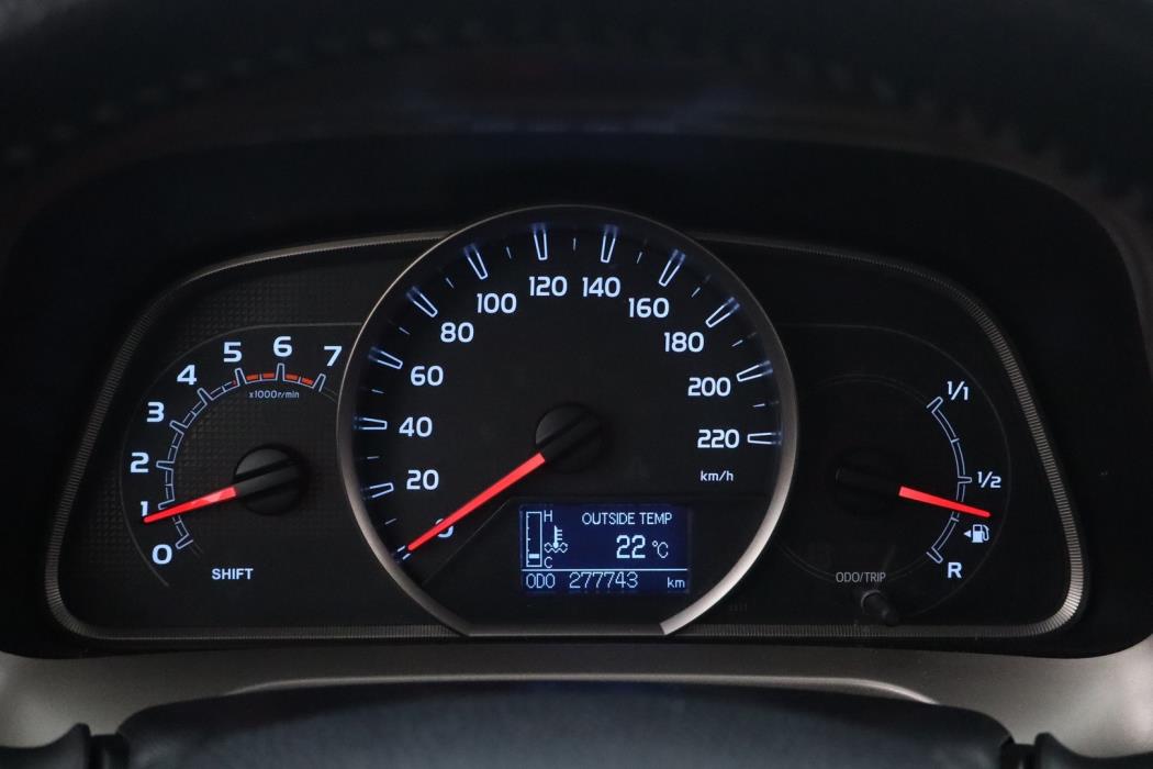 TOYOTA RAV4 2015