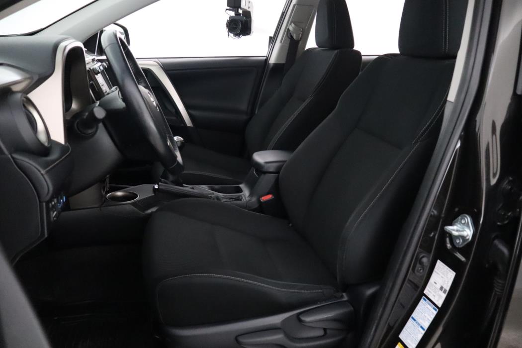 TOYOTA RAV4 2015