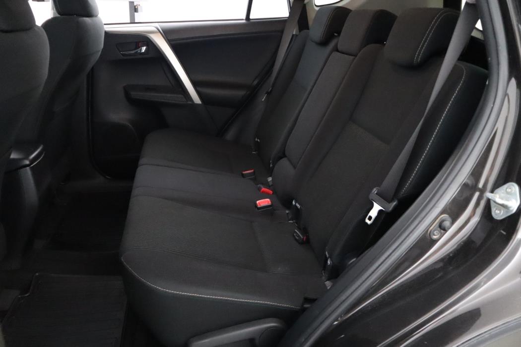 TOYOTA RAV4 2015
