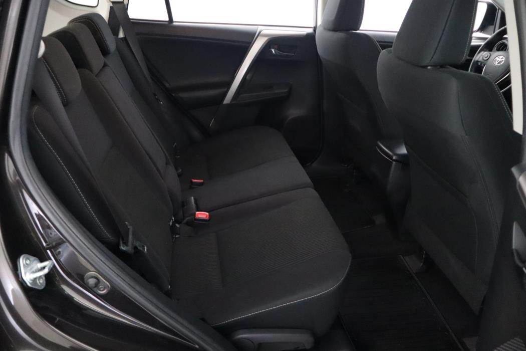 TOYOTA RAV4 2015