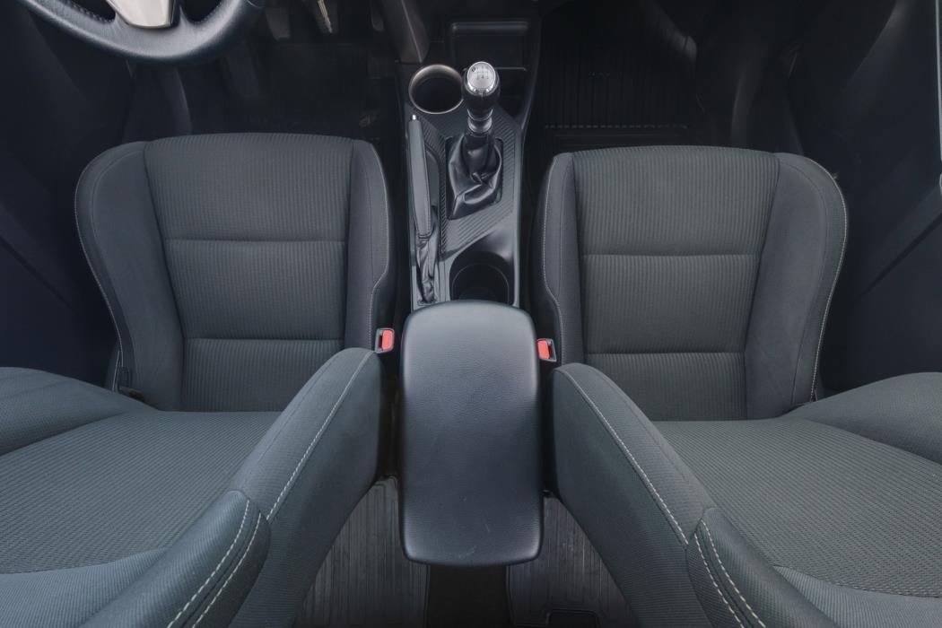 TOYOTA RAV4 2015