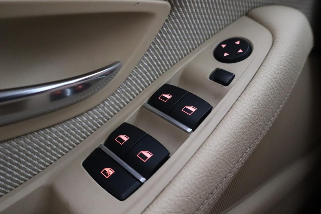 BMW 520 2014