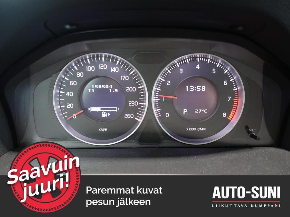 VOLVO V60 2011