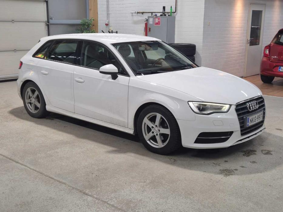 AUDI A3 2016