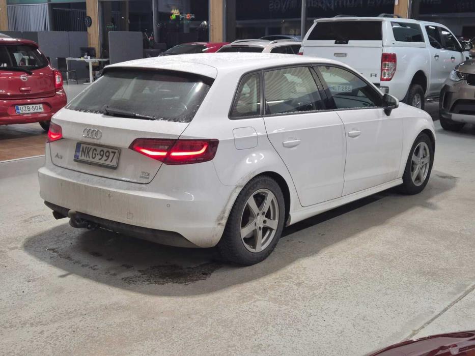 AUDI A3 2016