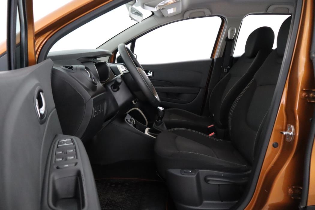 RENAULT Captur 2018