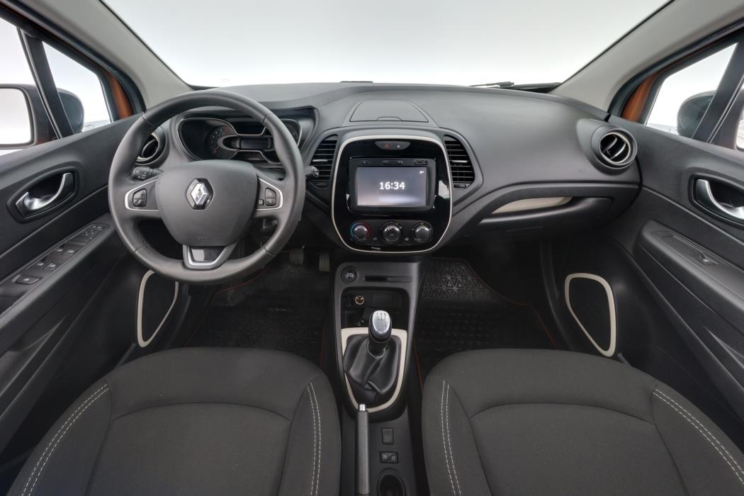 RENAULT Captur 2018