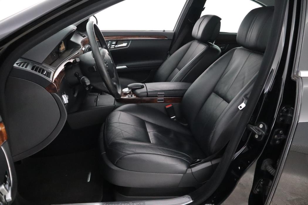 MERCEDES-BENZ S 2007