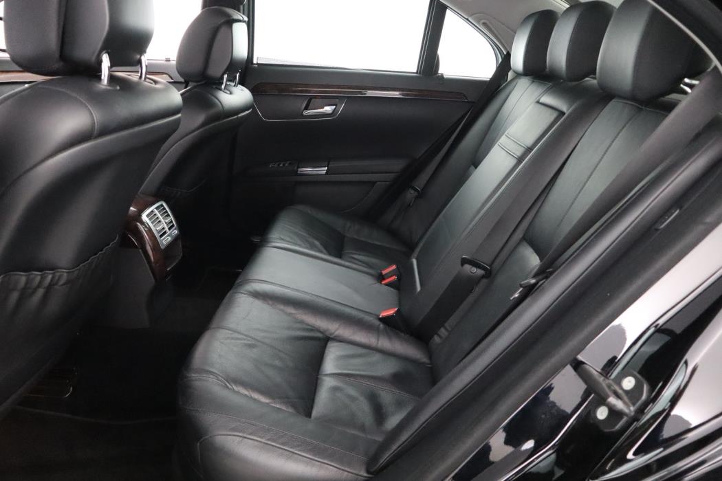 MERCEDES-BENZ S 2007